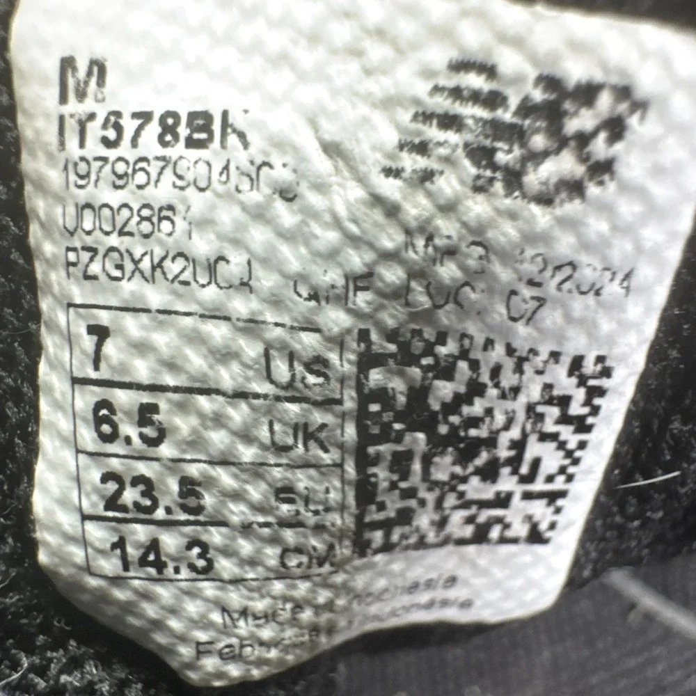 New Balance 578v1 Toddler Sneakers Black‎ White Size 7 Hook Loop Tennis Shoe